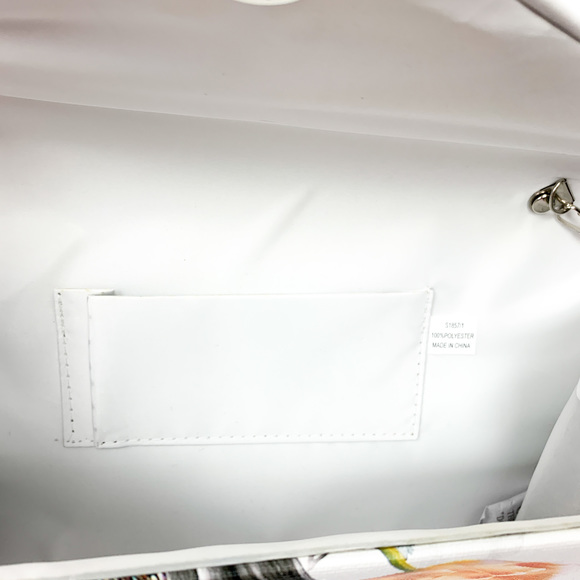 NWT White & Bright Floral Shoulder Bag with Silver Chain Strap - Picture 4 of 13